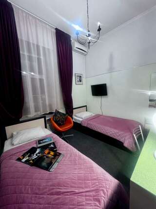 Гостиница Премьера Санкт-Петербург Двухместный номер с 2 двуспальными кроватями-8